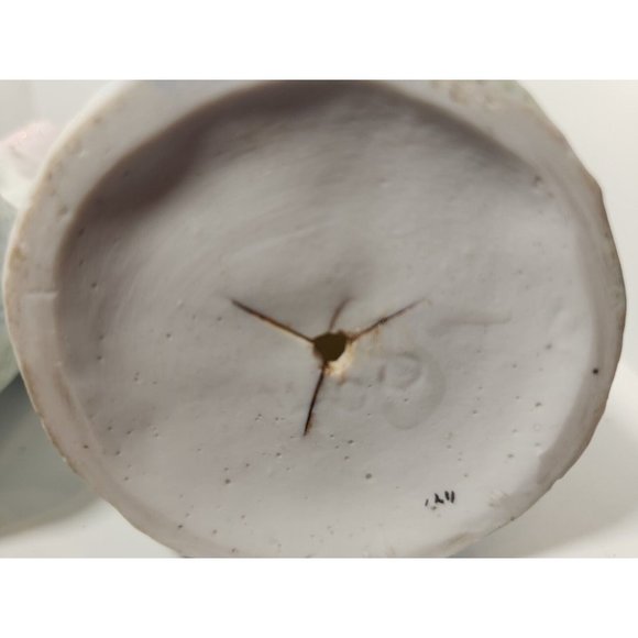 Antique Bavarian Porcelain Figurine Woman and Man Pair (read) - Picture 6 of 12